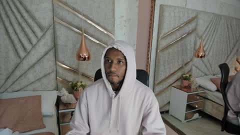 James  online show from February 5, 12:17 pm