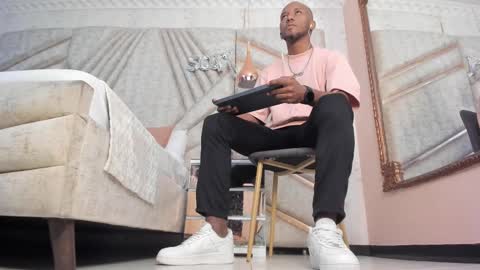 James  online show from February 22, 11:35 am