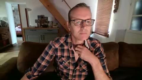 James online show from December 22, 10:49 am