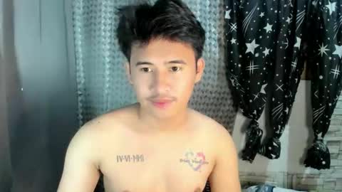 jamesthebigcockxxx online show from June 3, 7:30 pm