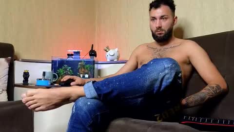 Robbie online show from October 3, 8:41 am