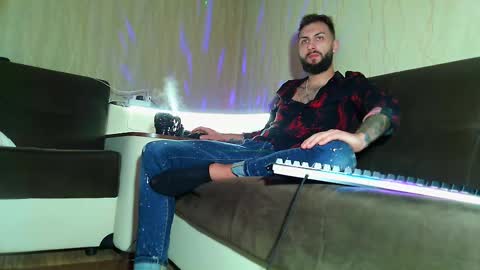 Robbie online show from February 25, 7:09 am