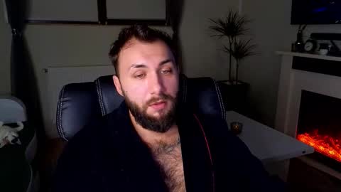 Robbie online show from February 12, 6:41 am