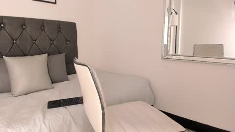 Jank  online show from December 18, 7:43 pm