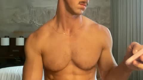 jared_cam online show from June 9, 11:34 am