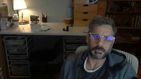 Snapshot of jareth_returns chatting on January 22, 2:26 am jareth_returns online show from January 22, 2:26 am