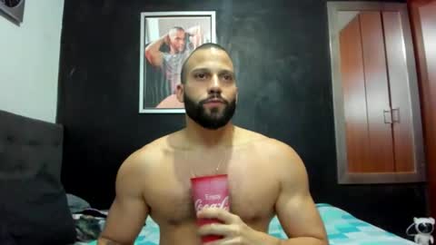    online show from March 15, 11:22 pm