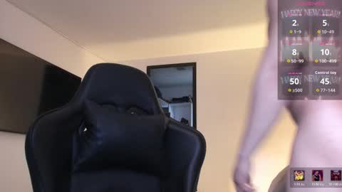 JBrooksXx online show from March 1, 8:52 pm