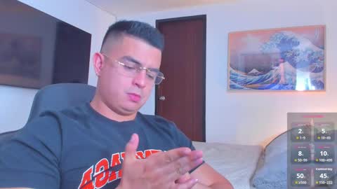 JBrooksXx online show from April 18, 9:04 pm