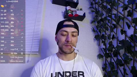 JKing  online show from December 7, 5:37 am