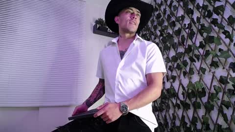 JKing  online show from December 29, 3:11 am