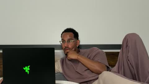  Jorge  online show from February 2, 6:12 am