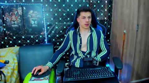 Javier online show from September 30, 9:29 pm