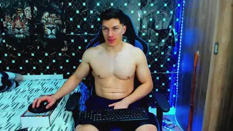 Javier online show from June 4, 5:13 am