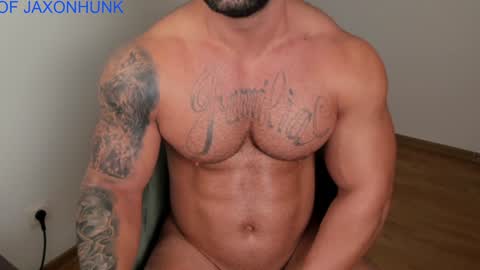 Snapshot of jaxonhunk chatting on January 2, 5:24 am JaxonHunk online show from January 2, 5:24 am