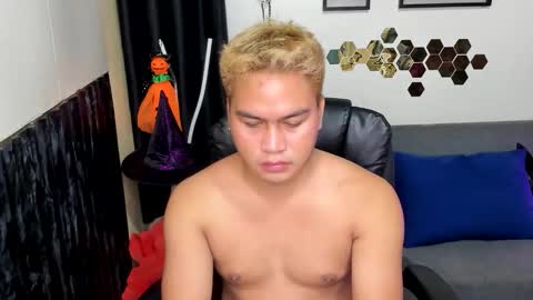 JL online show from October 8, 8:35 pm