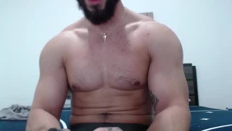 Snapshot of jay_slayz chatting on December 12, 2:15 am jay_slayz online show from December 12, 2:15 am