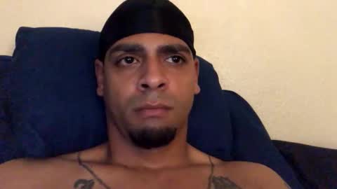 Jayfly online show from December 2, 12:30 pm