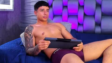 jaze_bradley online show from September 11, 2:05 pm