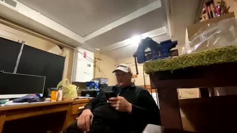 jbboy82 online show from November 9, 7:51 pm