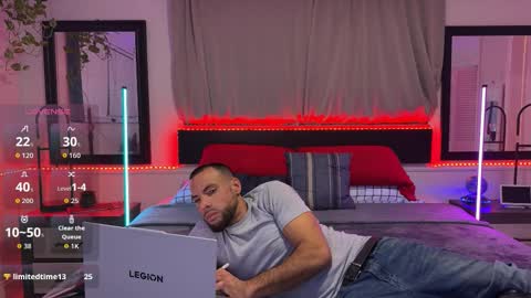 JcMax305 online show from December 18, 4:19 am