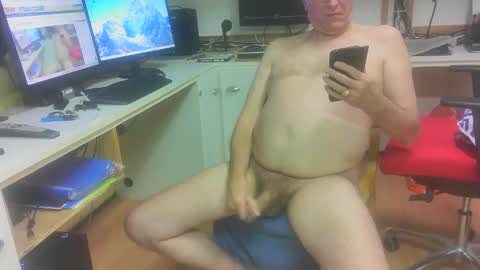 jdegroot7 online show from November 27, 7:06 pm