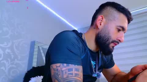 jeanpoolsex online show from July 15, 8:48 pm