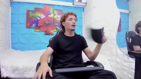 Juan Tompson online show from February 11, 7:19 pm