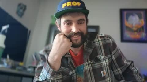 Guy Jones online show from December 19, 6:23 pm