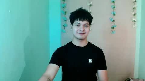 jeneffer_halo online show from March 27, 12:17 pm