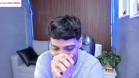  JEREMIAS  online show from April 25, 1:41 pm