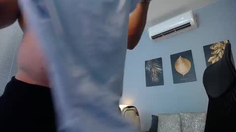 Jeremy Lowe online show from December 13, 2:16 pm