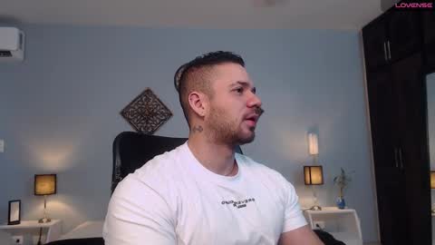 Jeremy Lowe online show from January 10, 1:09 pm