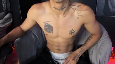 Snapshot of jett_savage chatting on September 29, 3:19 pm jett_savage online show from September 29, 3:19 pm