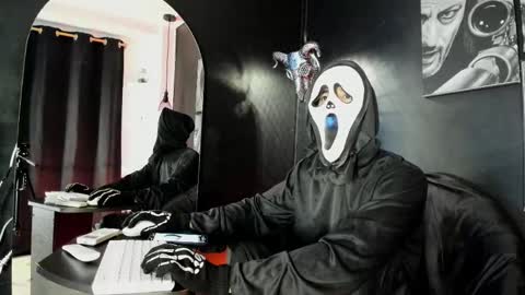 Snapshot of jett_savage chatting on October 7, 1:59 pm jett_savage online show from October 7, 1:59 pm
