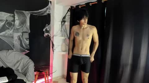 Snapshot of jett_savage chatting on October 17, 2:43 pm jett_savage online show from October 17, 2:43 pm