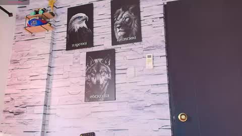 jhay_wheeler777 online show from April 15, 7:58 pm