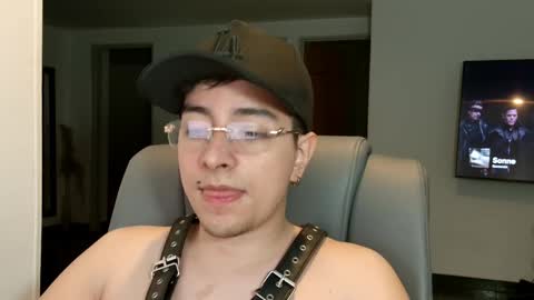 Jhoan Saenz online show from September 15, 4:14 am