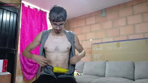 jhosuamoore2 online show from June 5, 11:49 am