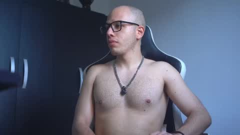 Jhx online show from April 17, 10:01 pm