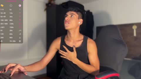 jim_dancer online show from December 23, 7:09 pm