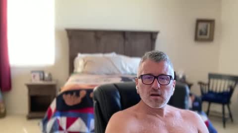 Dad of Three online show from February 18, 8:37 pm