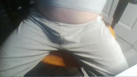 Snapshot of jimmychongax chatting on December 7, 9:22 pm Jimmychongax online show from December 7, 9:22 pm
