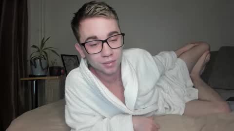 jimyti_bad_boy online show from February 24, 12:45 am