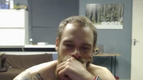 JamesJan van Rebel online show from November 9, 4:05 am