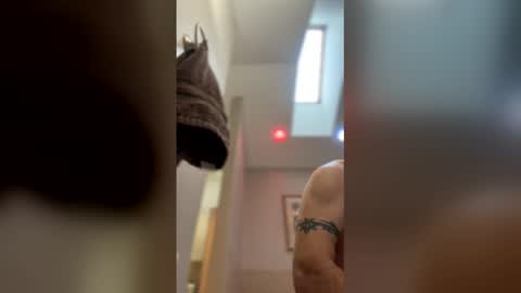 Jimmy online show from January 8, 7:52 pm