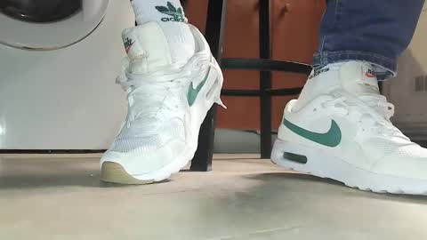 GUILLAUME feet and socks online show from January 27, 10:49 am