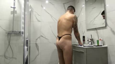 joejose03 online show from November 23, 1:44 pm