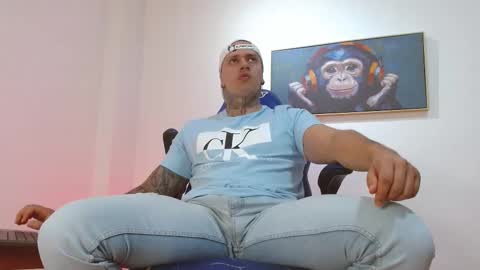     online show from February 14, 4:40 am