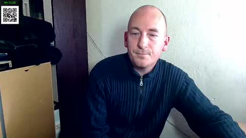 Snapshot of johanbarker chatting on December 5, 2:55 pm Johan online show from December 5, 2:55 pm